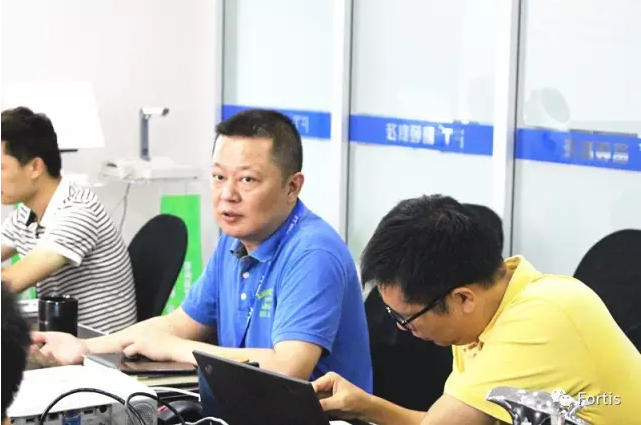 1498203727795442.png QQ截图20170623154154.png